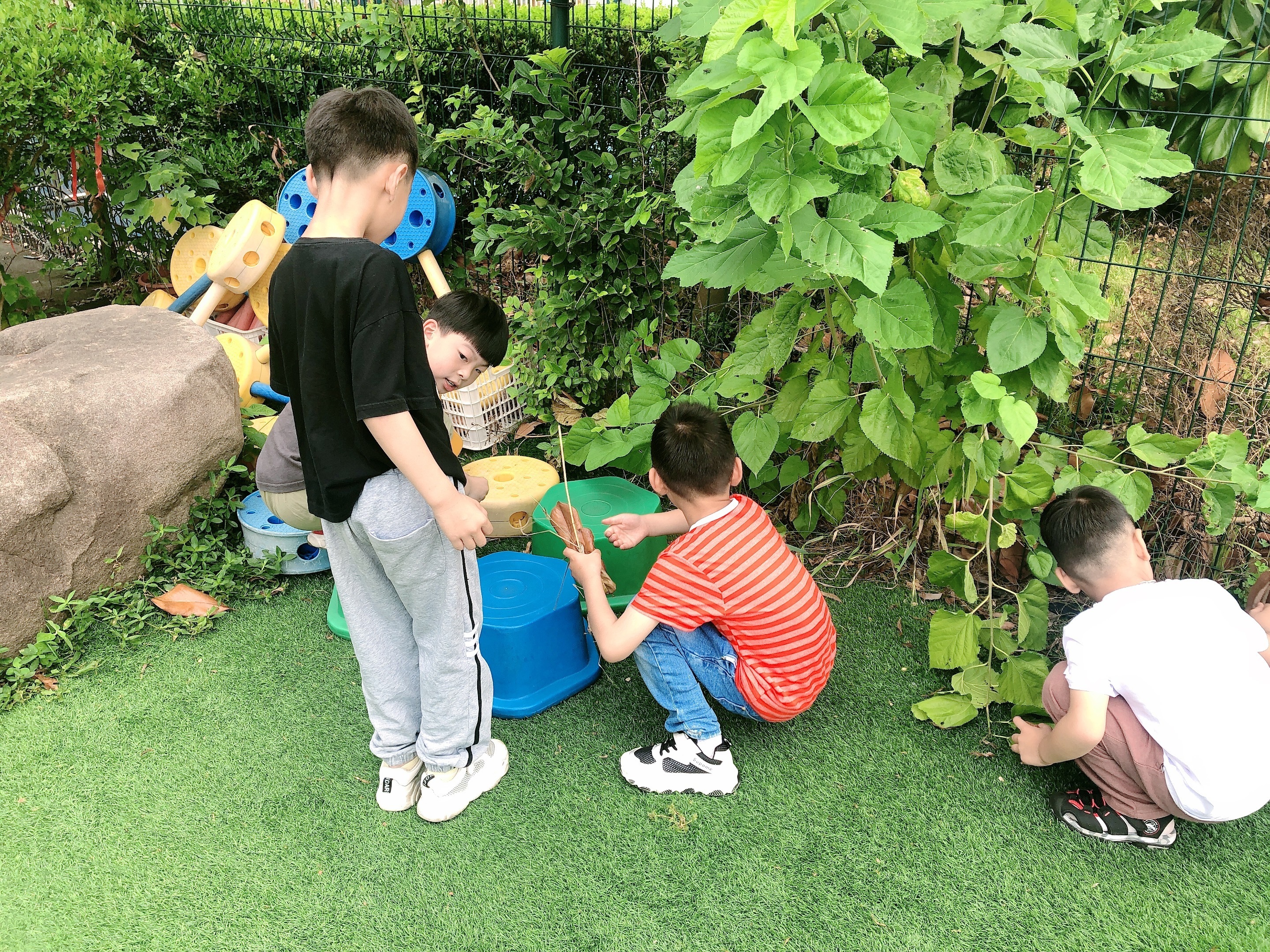 快讯丨我市组织参加全区传达贯彻全国两会精神大会