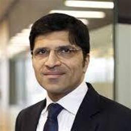 平南县：全链条服务纺织服装产业驶入发展快车道